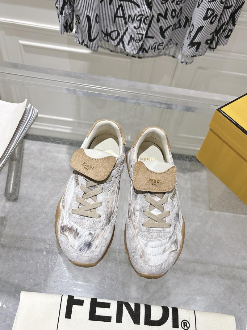 Fendi Unisex Sneakers DFS11103
