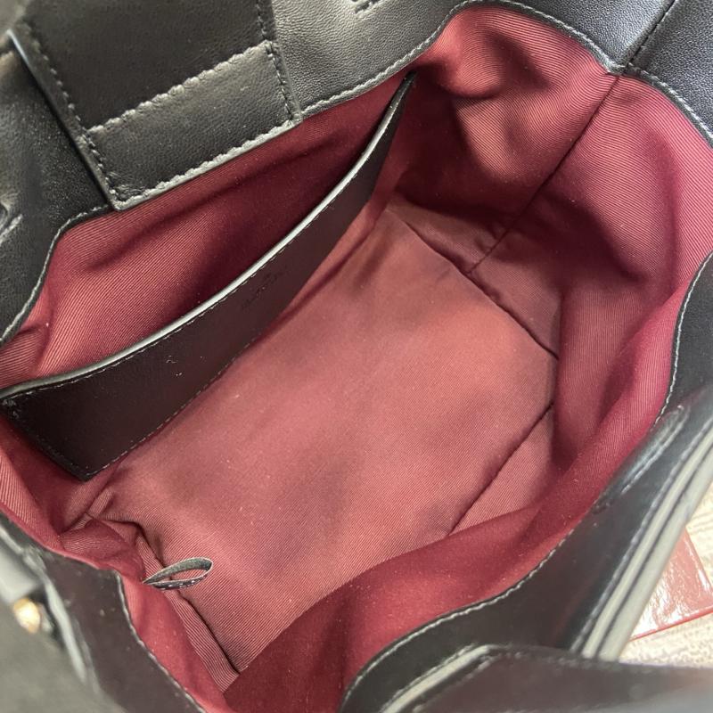 Gucci Betty small tote bag Black 847386