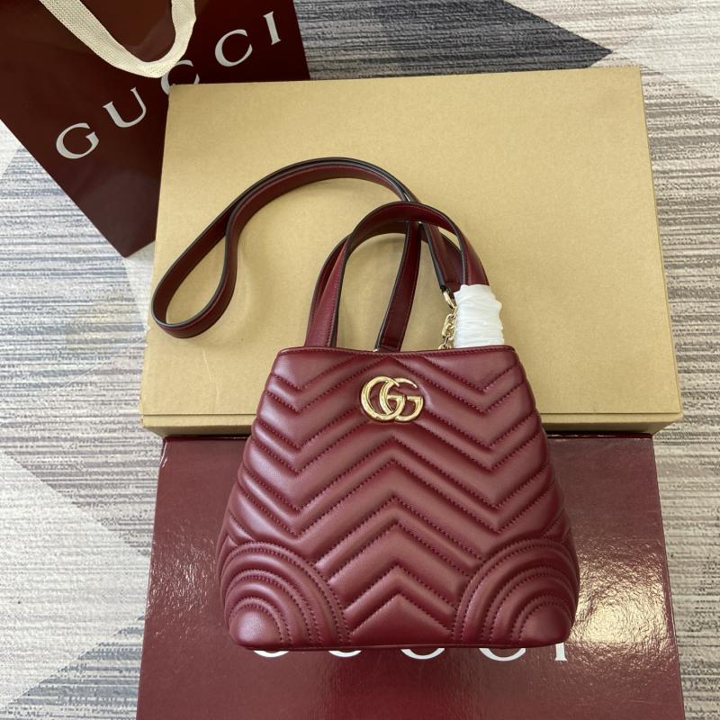 Gucci Betty small tote bag Red 847386