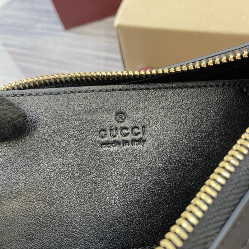 Gucci GG Emblem small shoulder bag 847450 Black