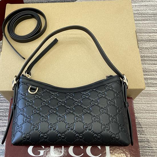 Gucci GG Emblem small shoulder bag 847450 Black  Gucci GG Emblem small shoulder bag 847450 Black