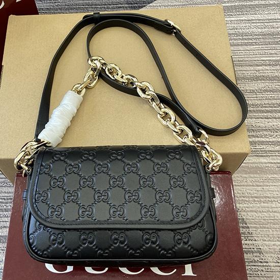 Gucci GG Emblem small shoulder bag Black 847448  Gucci GG Emblem small shoulder bag Black 847448