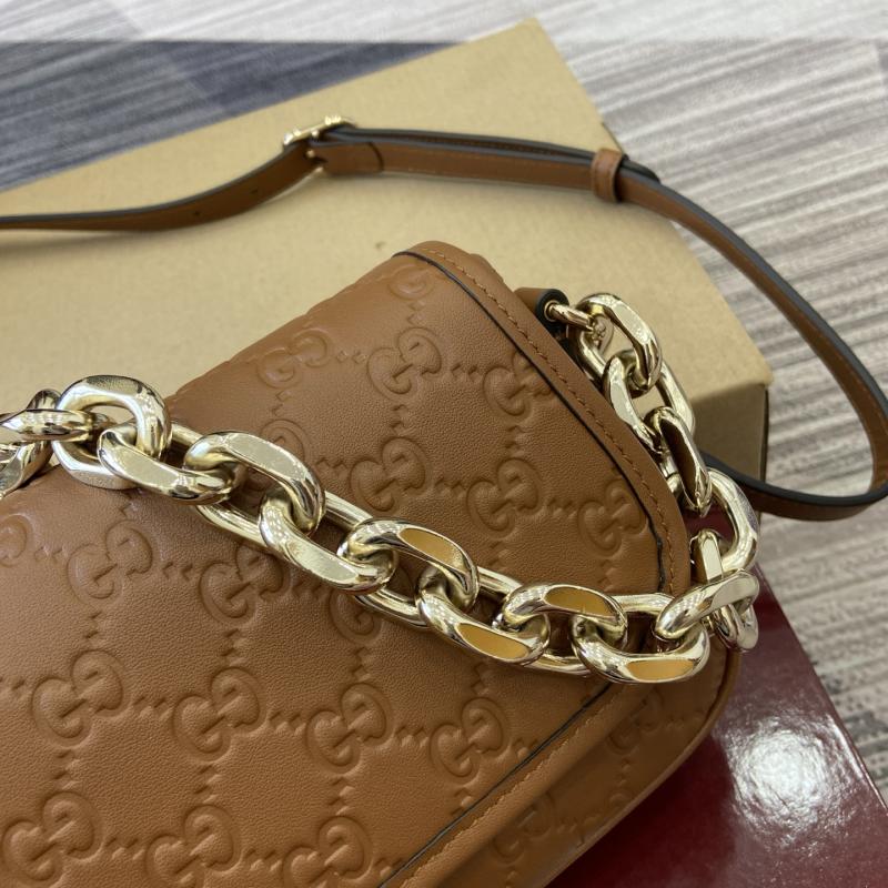 Gucci GG Emblem small shoulder bag Brown 847448