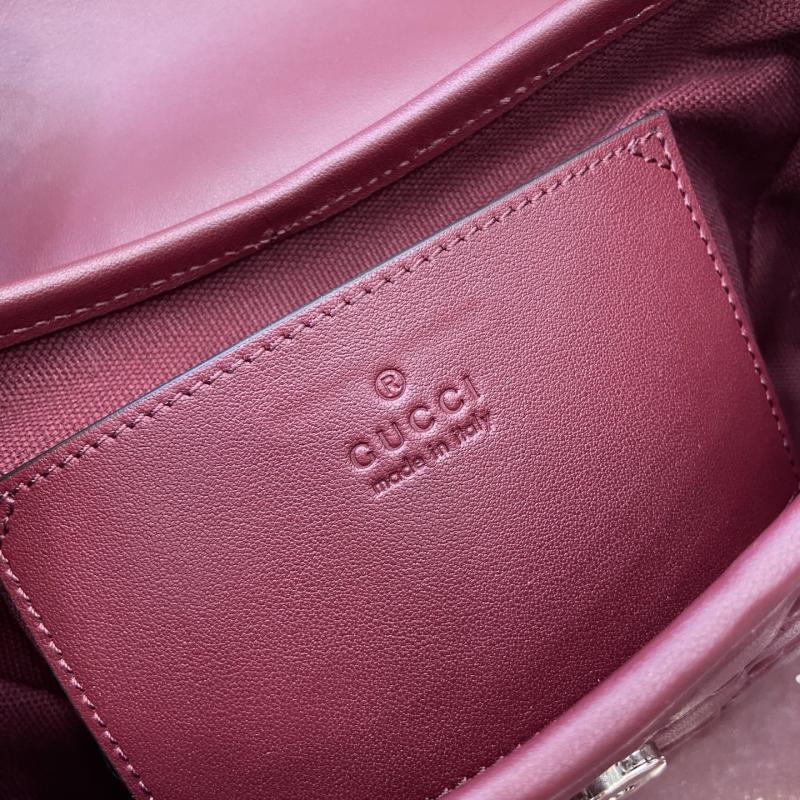 Gucci GG Emblem small shoulder bag Red 847448