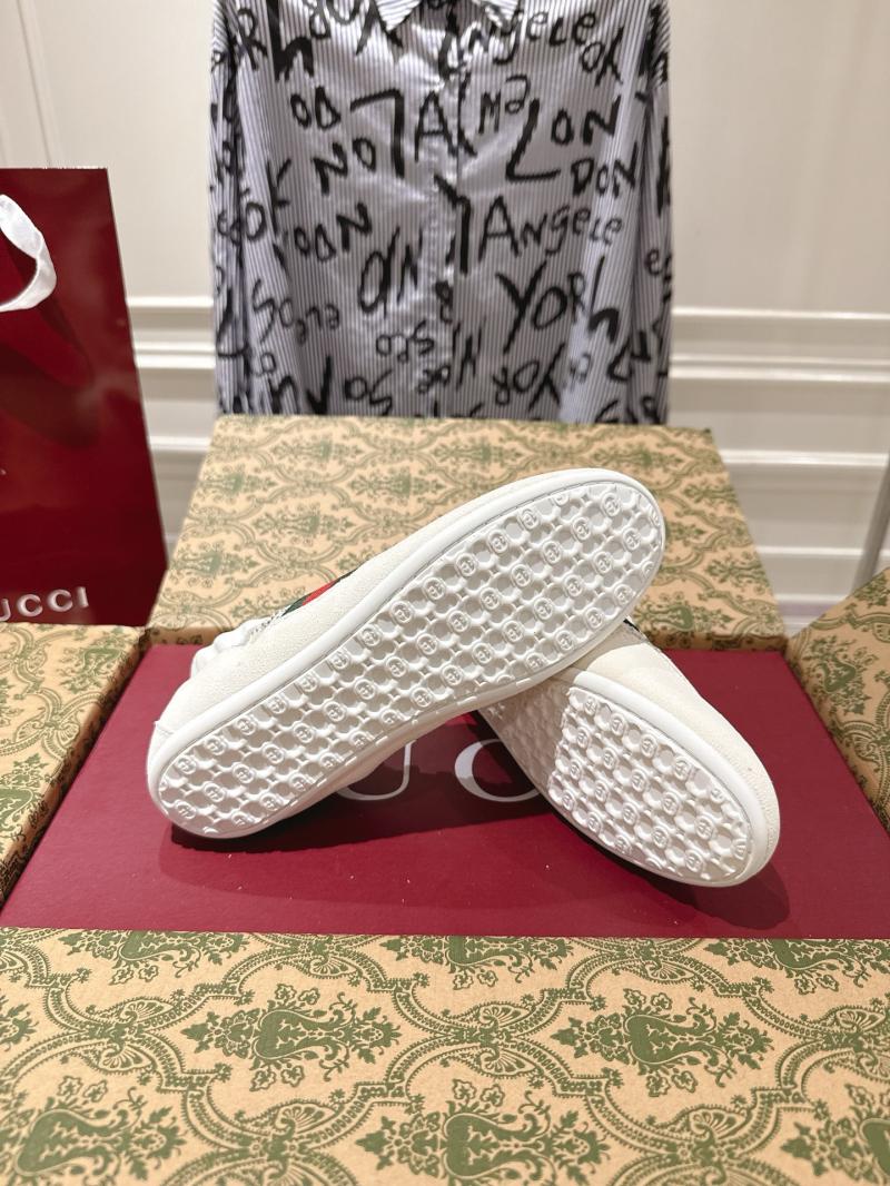 Gucci Sneakers DGS112002