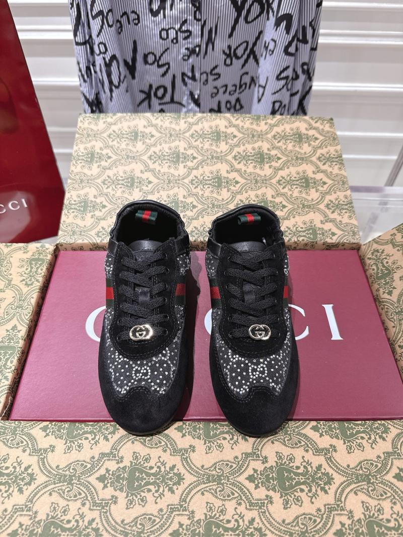 Gucci Sneakers DGS112003