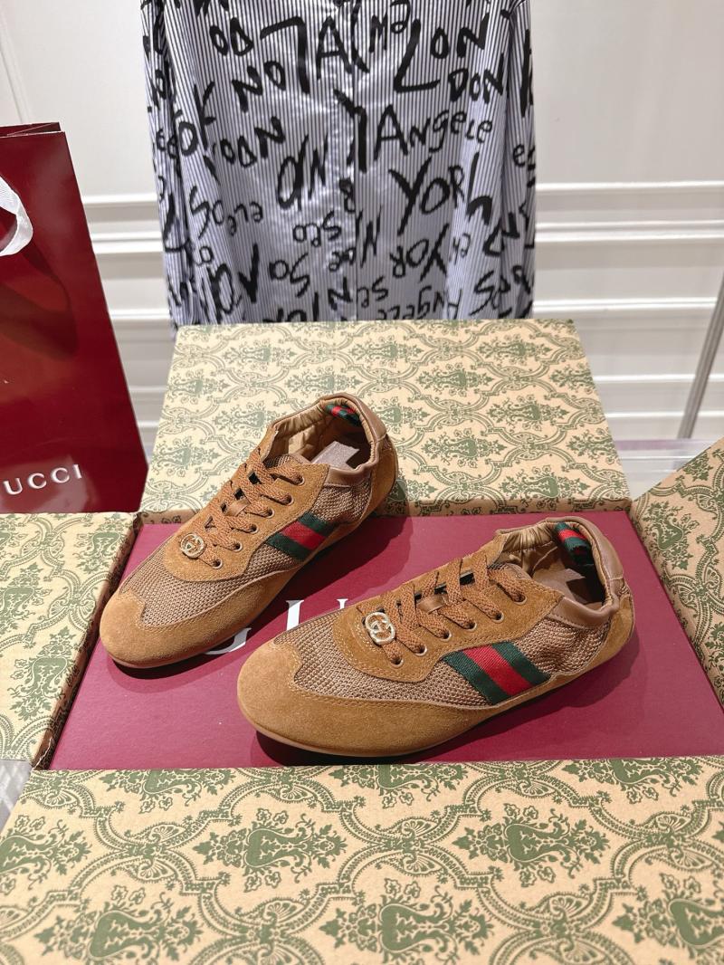 Gucci Sneakers DGS112005