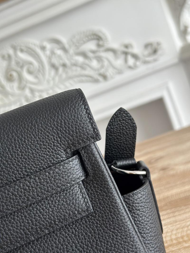 Hermes Kelly Messenger Bag Black with Silver HM1030