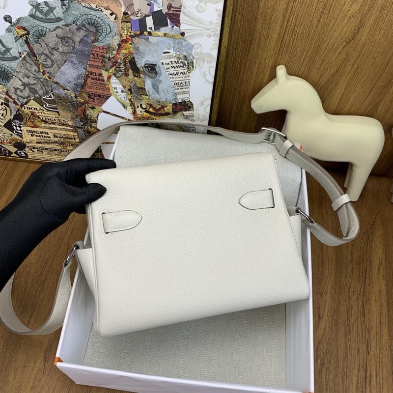 Hermes Kelly Messenger Bag Craie with Silver HM1030