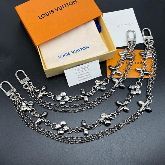 LV Bag Charm B110902