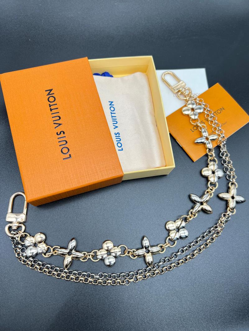 LV Bag Charm B111001