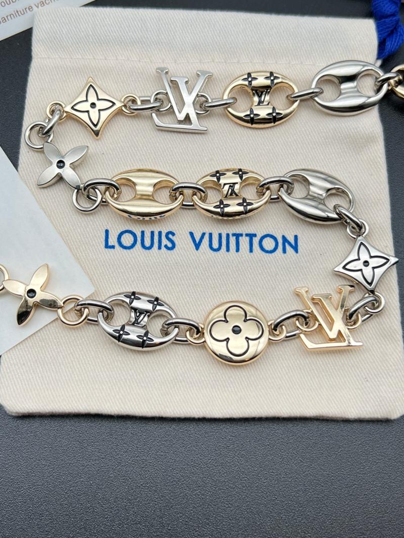 LV Bag Charm M03122