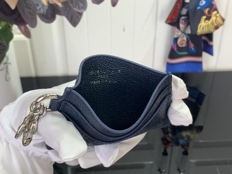 LV Charms Card Holder M26525