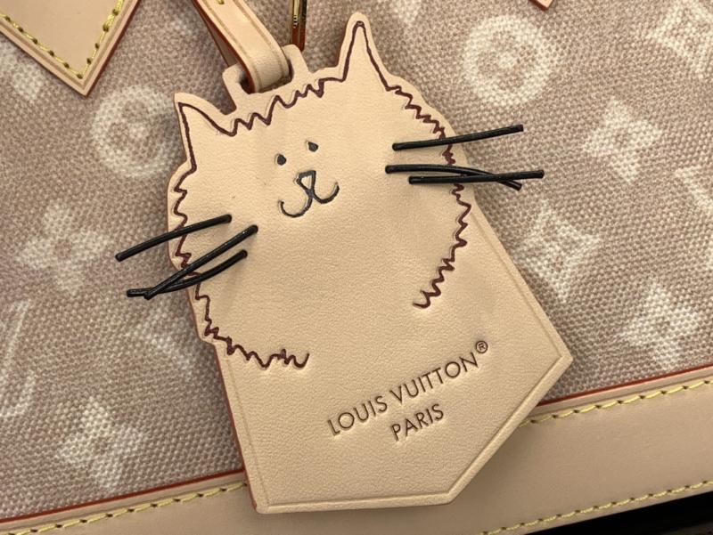 Louis Vuitton Alma BB M25728