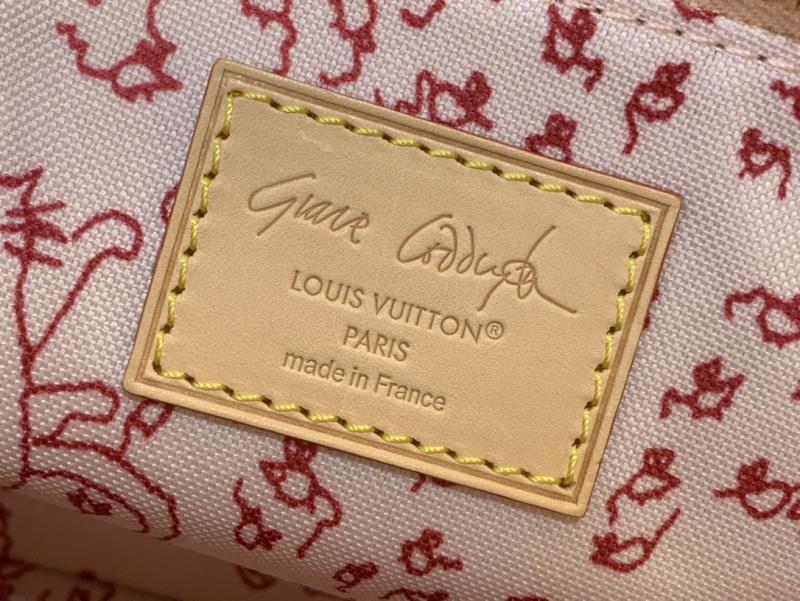 Louis Vuitton Alma BB M25728