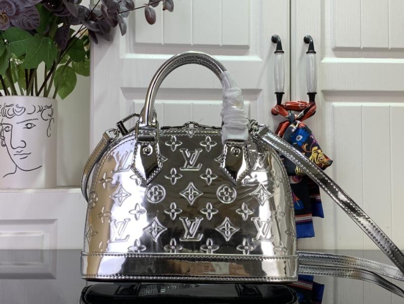 Louis Vuitton Alma BB M26335