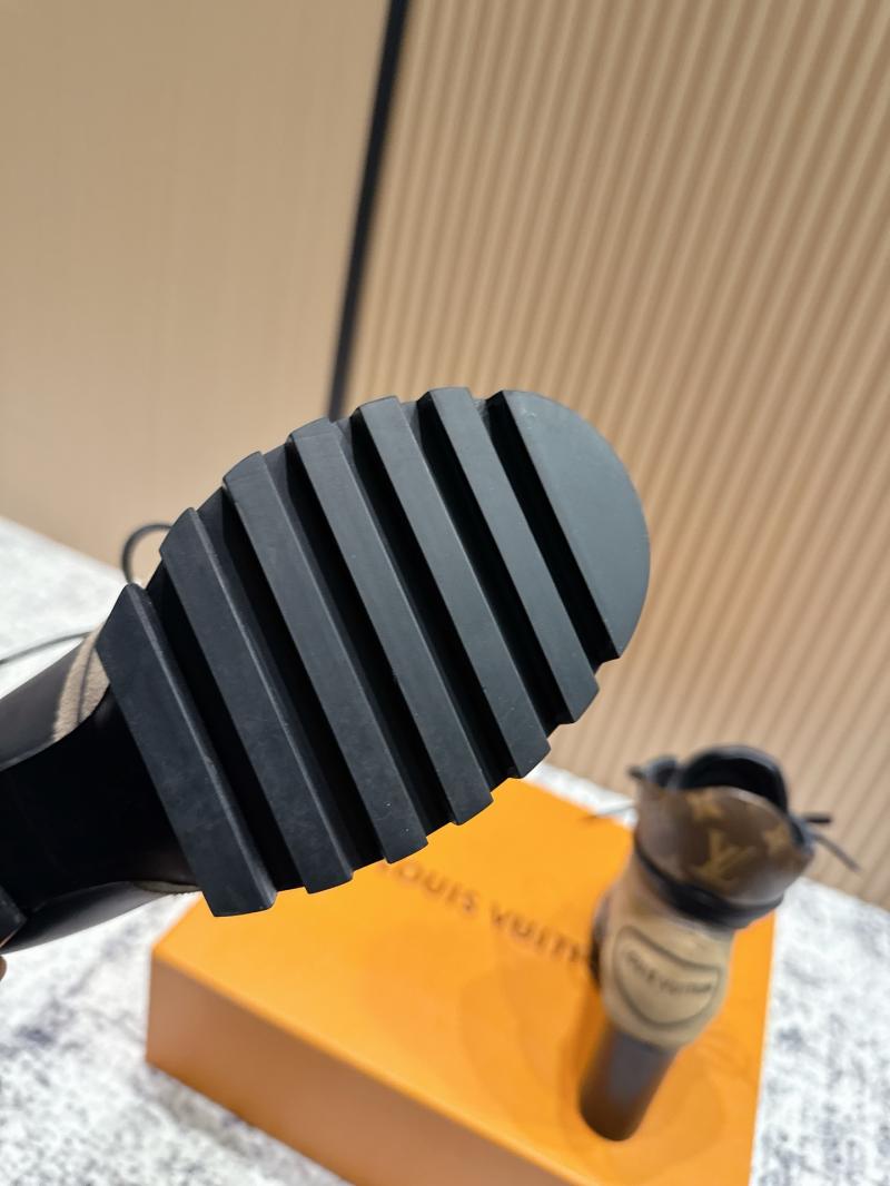 Louis Vuitton Boots DLS112510