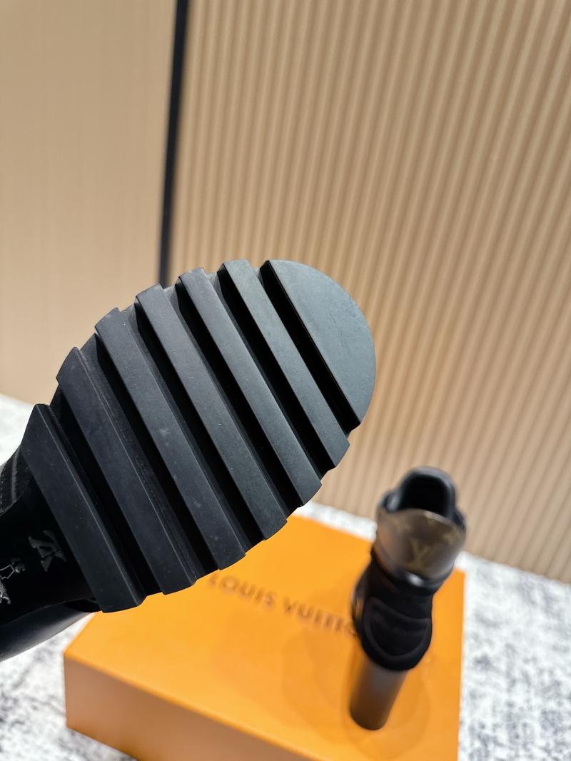 Louis Vuitton Boots DLS112511