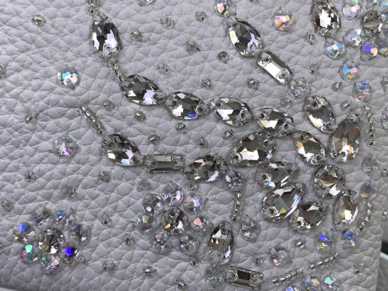 Louis Vuitton Capucines Mini M25934