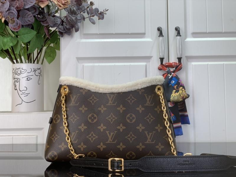 Louis Vuitton CarryAll BB M26568