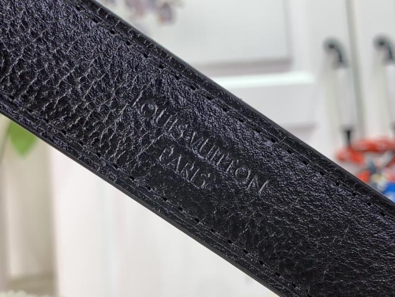 Louis Vuitton CarryAll BB M26568