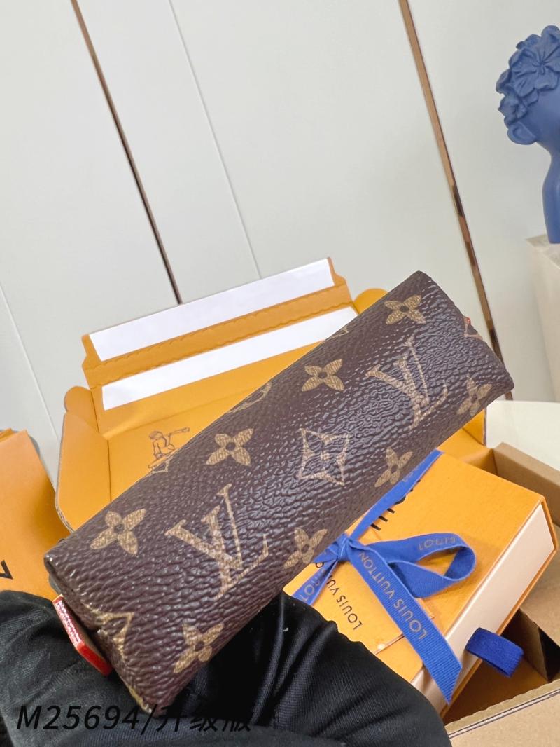 Louis Vuitton Cosmetic Lipstick Pouch M25694