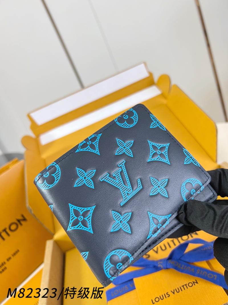 Louis Vuitton Multiple Wallet M82323