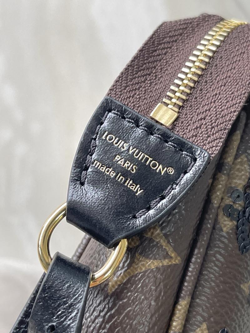 Louis Vuitton Pochette Accessoires M26473
