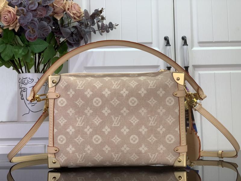 Louis Vuitton Side Trunk GM M15154