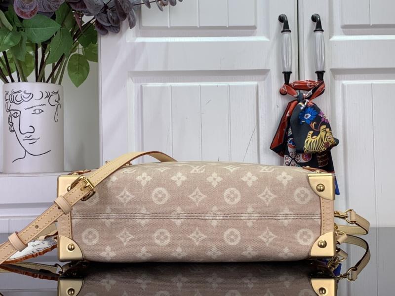 Louis Vuitton Side Trunk GM M15154