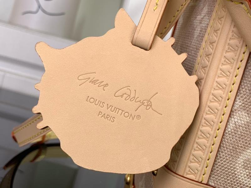 Louis Vuitton Side Trunk GM M15154