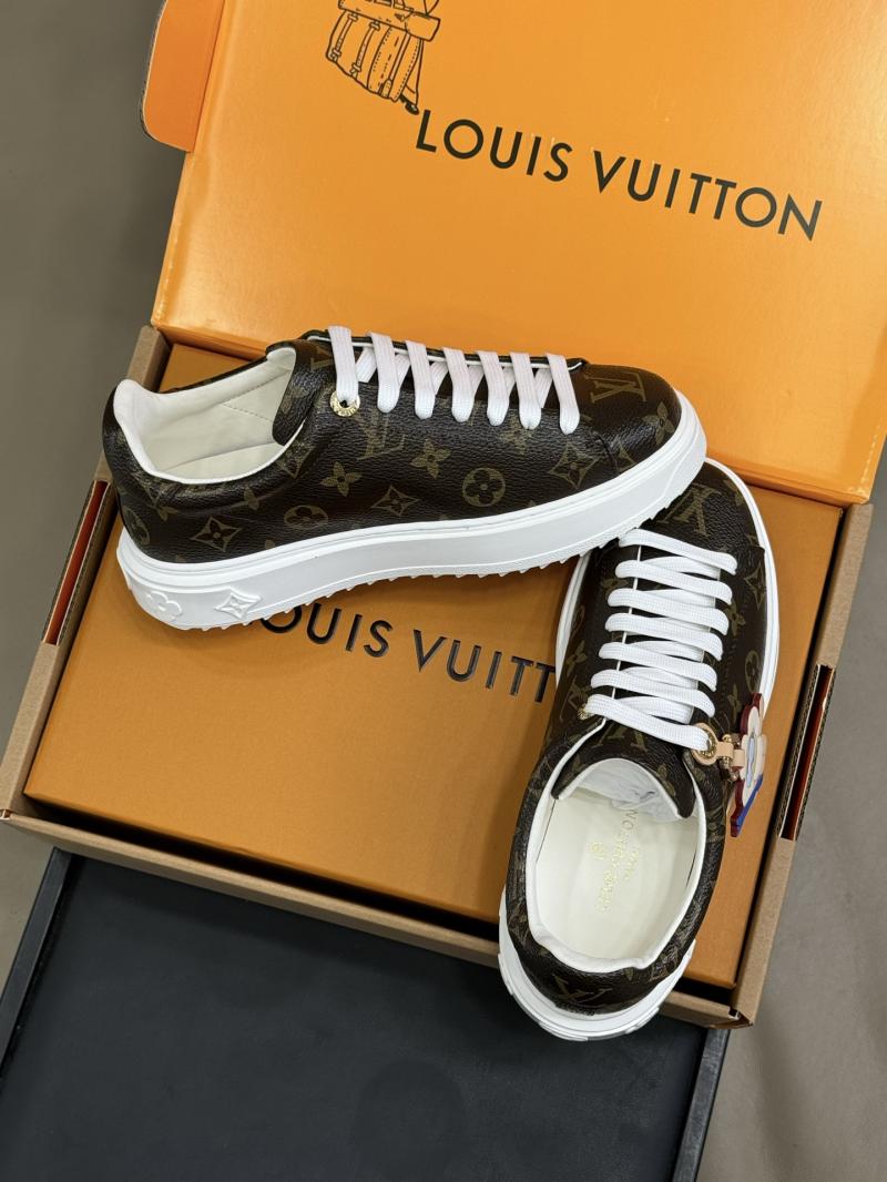 Louis Vuitton Sneakers DLS11101