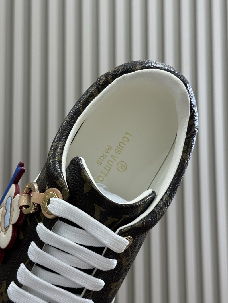 Louis Vuitton Sneakers DLS11101