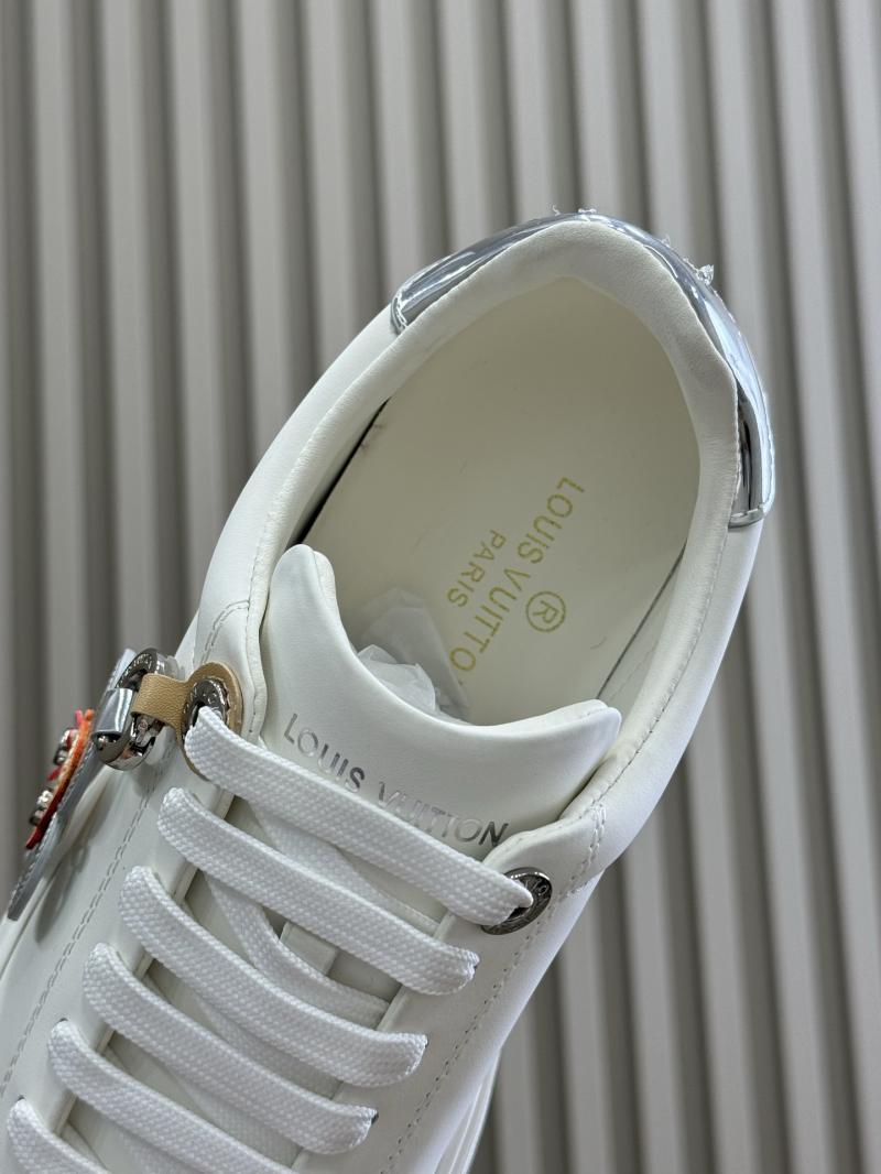 Louis Vuitton Sneakers DLS11102