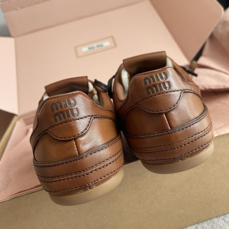 Miu Miu Sneakers DMS11102