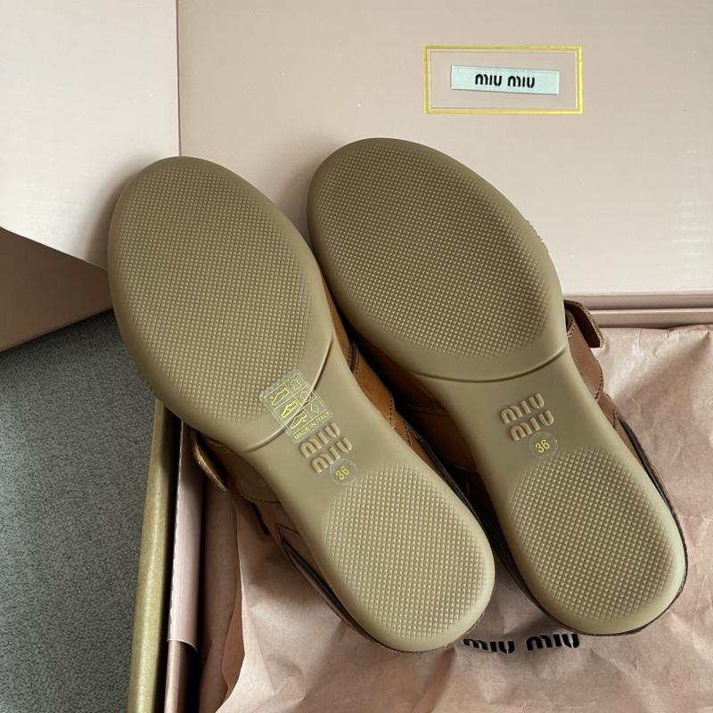 Miu Miu Sneakers DMS11102