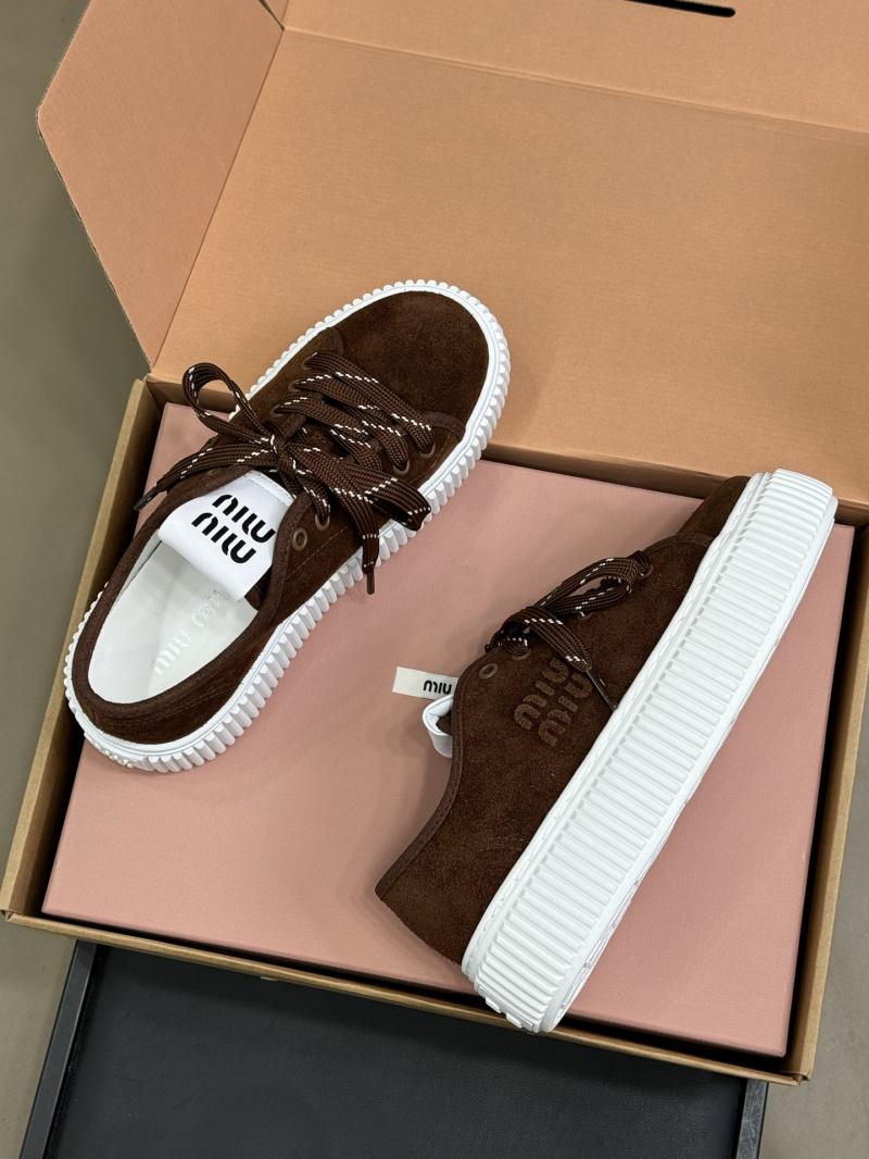 Miu Miu Sneakers DMS11104