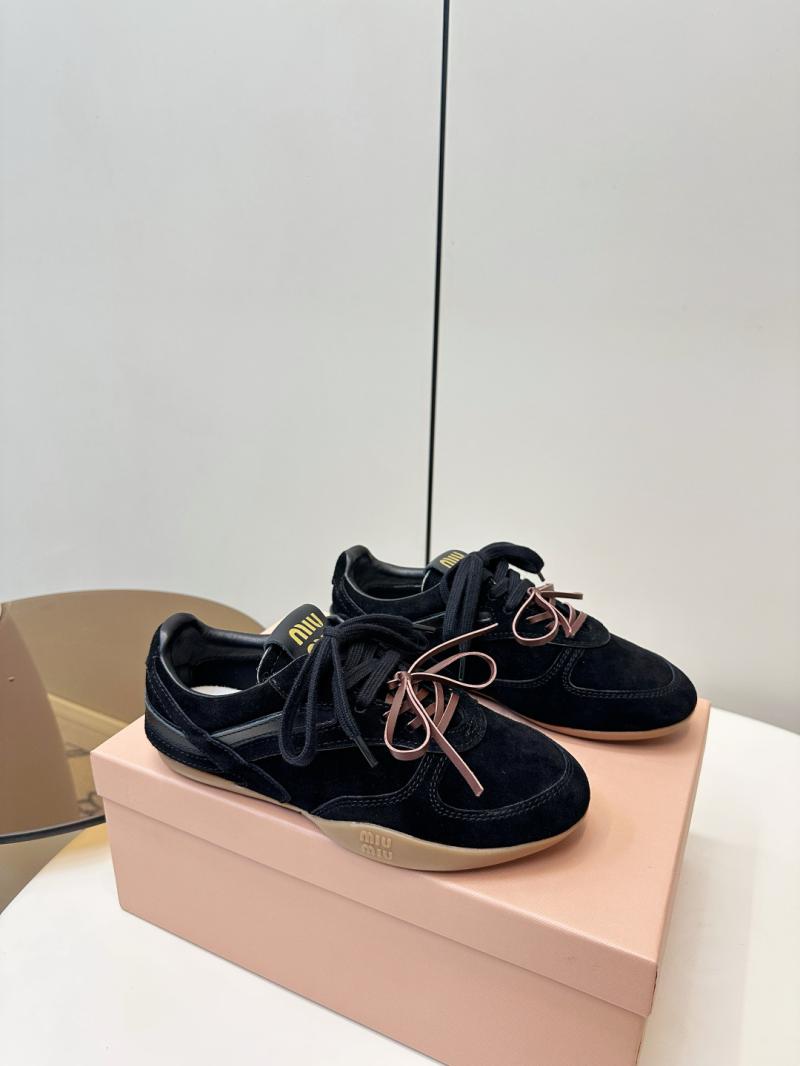 Miu Miu Sneakers JMS111401