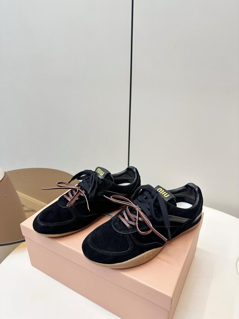 Miu Miu Sneakers JMS111401