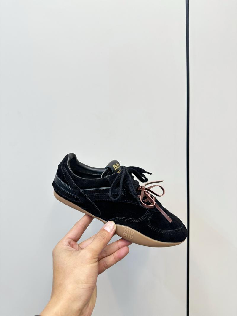 Miu Miu Sneakers JMS111401