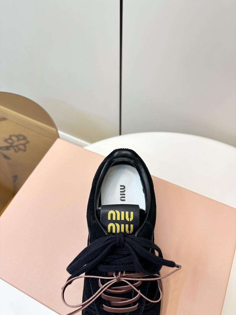 Miu Miu Sneakers JMS111401