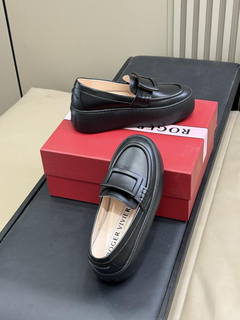 Roger Vivier Loafers DRL11101