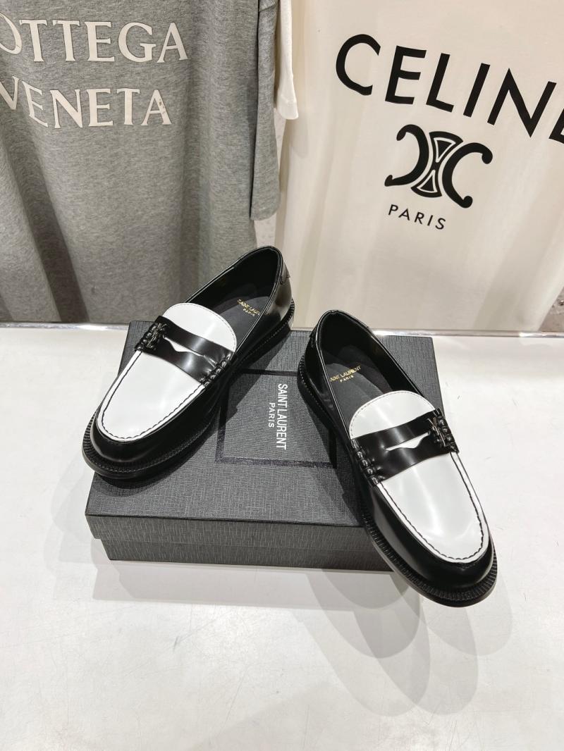 Saint Laurent Loafers DSL111801