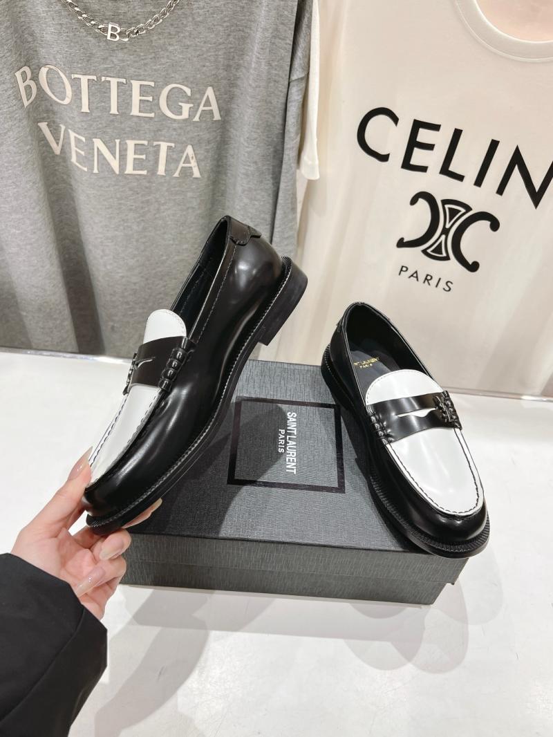 Saint Laurent Loafers DSL111801