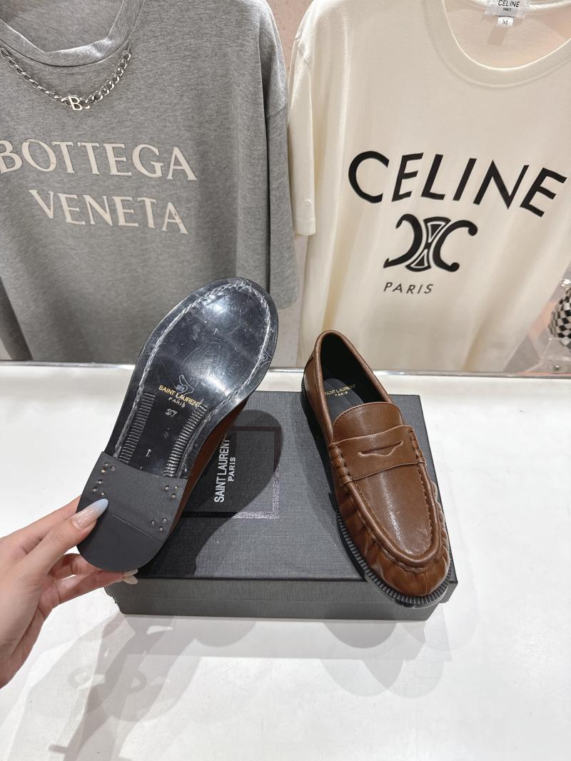 Saint Laurent Loafers DSL111803