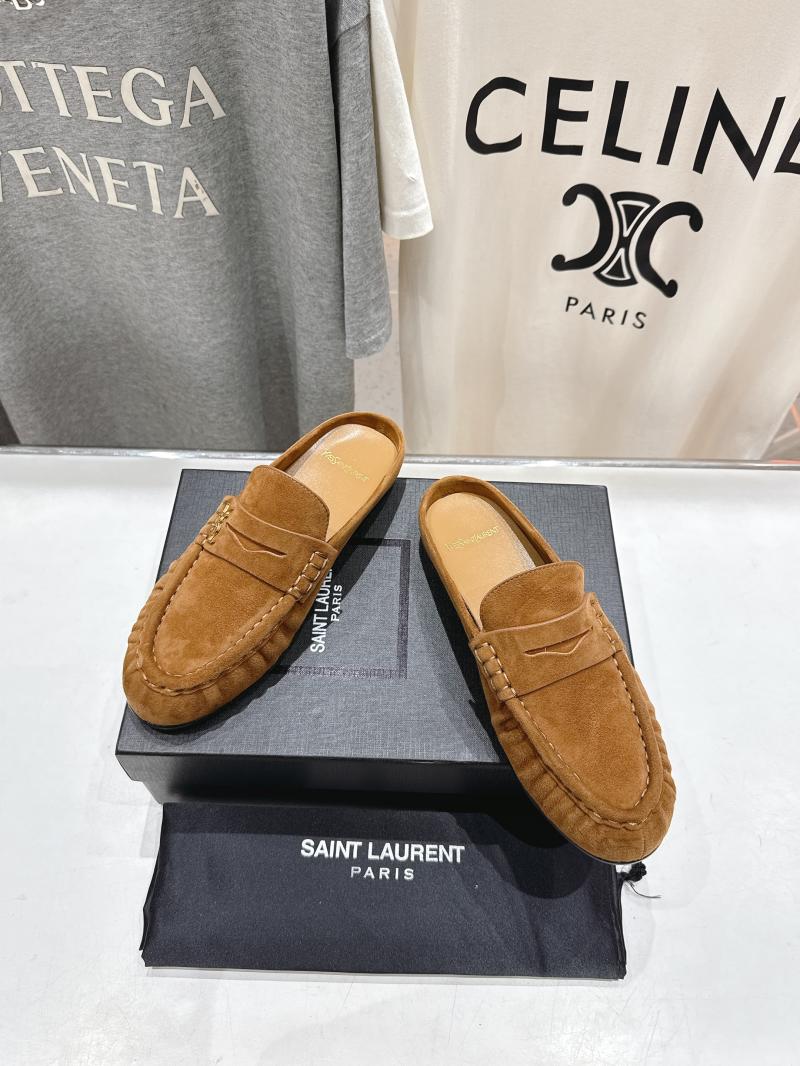Saint Laurent Slippers DSS111801