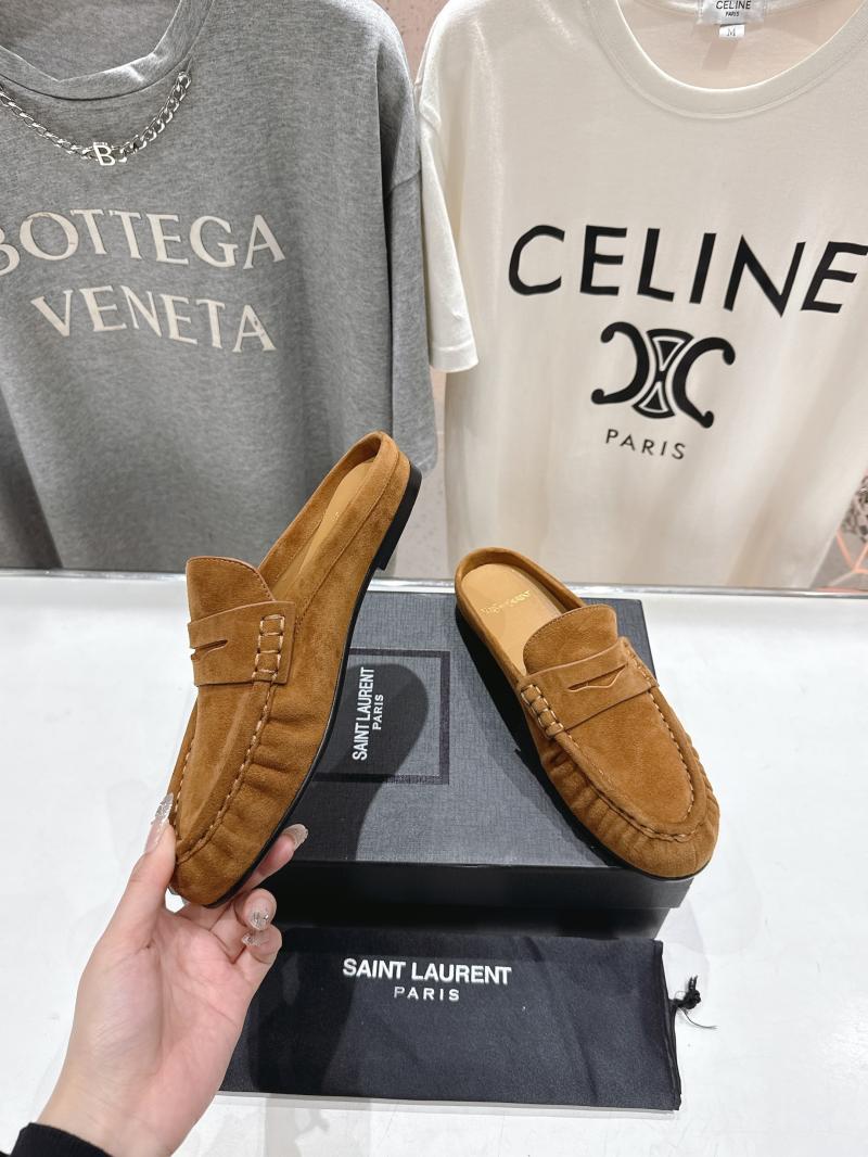 Saint Laurent Slippers DSS111801