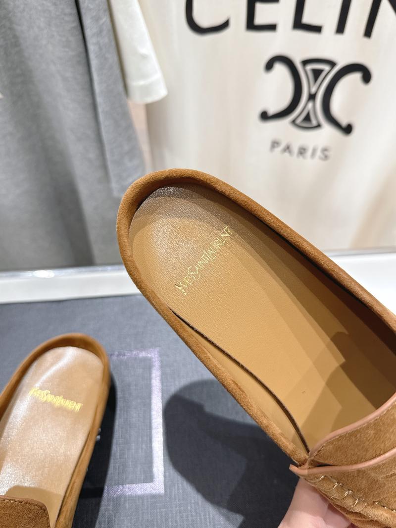 Saint Laurent Slippers DSS111801