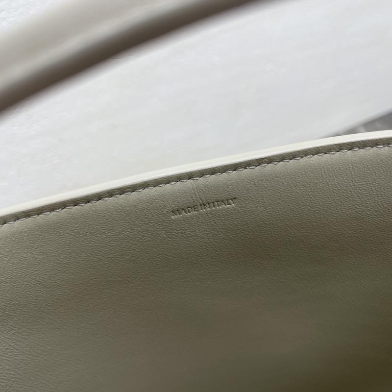 Small Celine Bucket Louise Bag Rice 119173