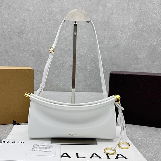 Alaia Le Click East West Small Bag White A4490 Alaia Le Click East West Small Bag White A4490